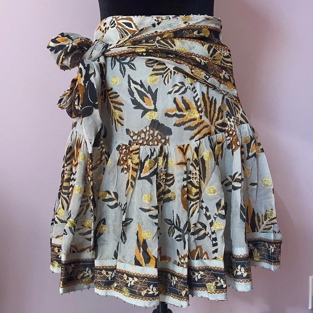 NEW! Farm Rio- Floral Tapestry Silver Blue Mini Skirt Size Medium Metallic Floun